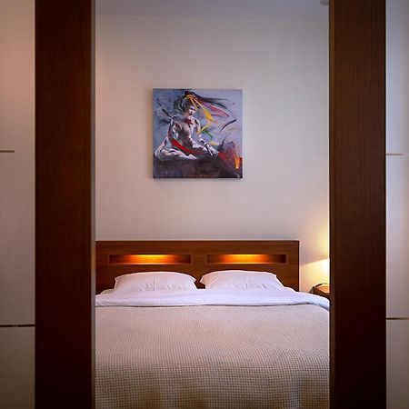 Kyiv High Standard Apartment Екстер'єр фото